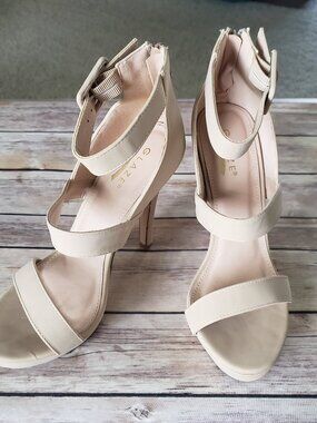 Glaze Strappy Open Toe Stiletto 5" Heels Nude Size 8